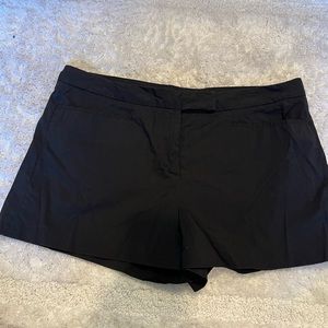 Theory size 12 short inseam shorts black